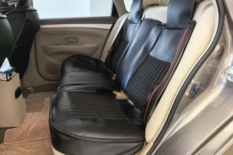 Used Nissan Sylphy 2012 Classic 1.6XE Manual Comfort Edition Left Rear Seat