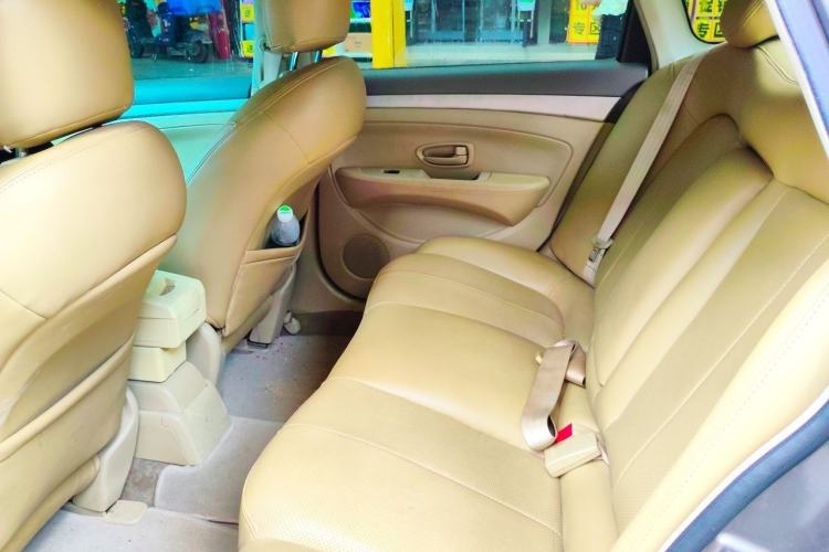 Used Nissan Sylphy 2012 Classic 1.6 XL Automatic Luxury Edition Left Rear Seat
