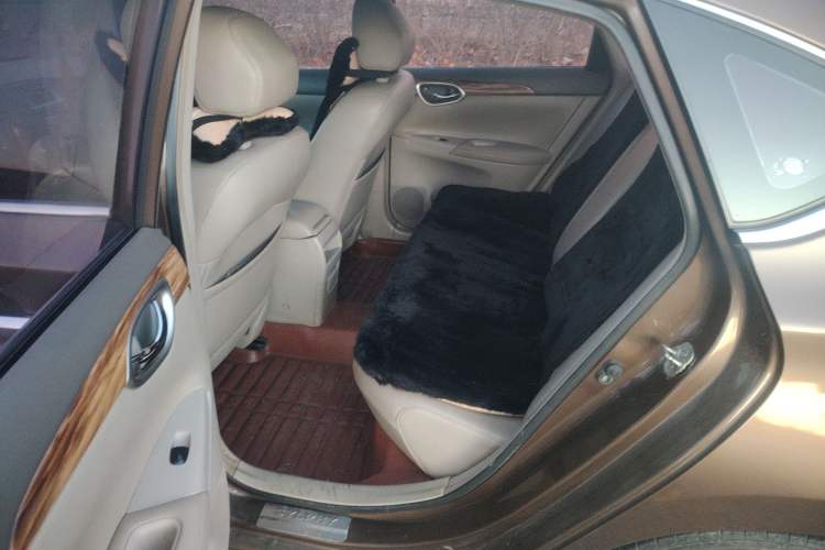Used Nissan Sylphy 2012 1.6 XL CVT Luxury Edition Left Rear Seat