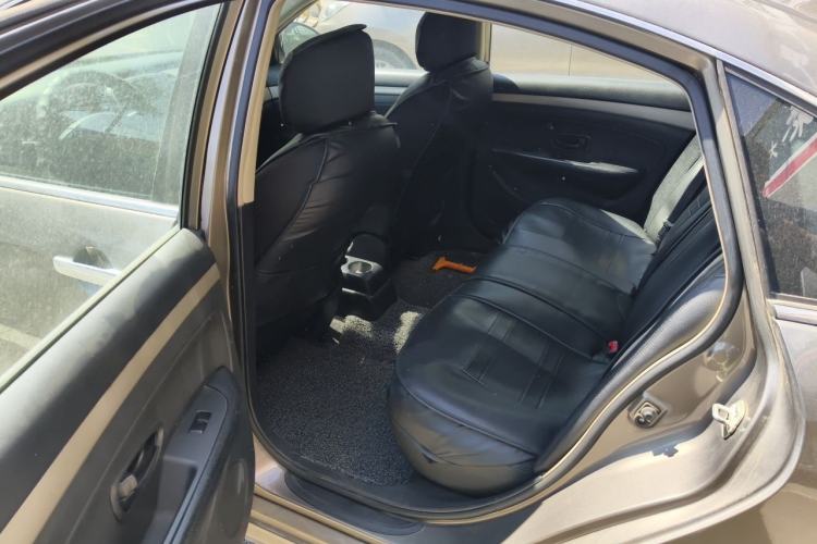 Used Nissan Sylphy 2012 Classic 1.6XE Manual Comfort Edition Left Rear Seat