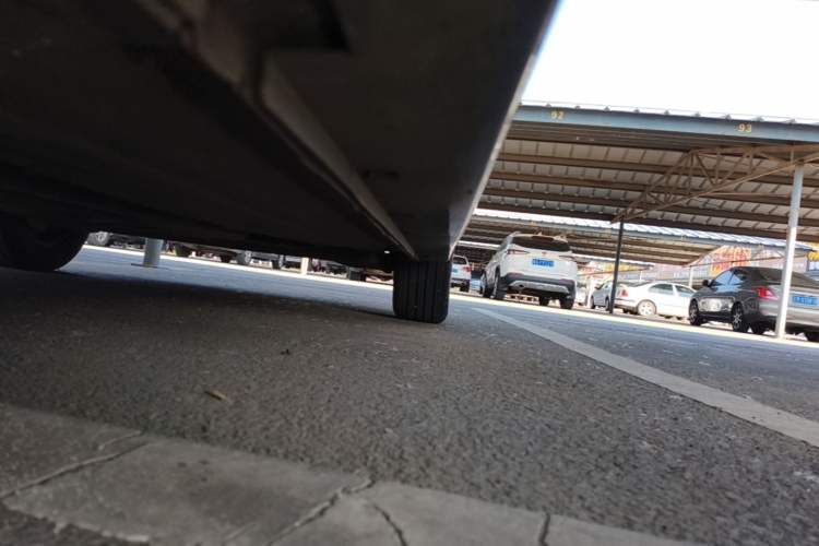 Used Nissan Sylphy 2012 Classic 1.6XE Manual Comfort Edition Left Side Sill