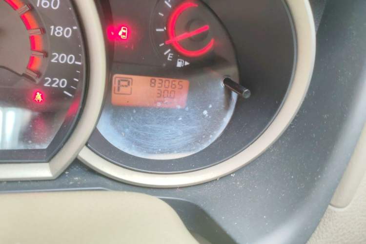 Used Nissan Sylphy 2012 Classic 1.6XE Automatic Comfort Edition Odometer Close Up