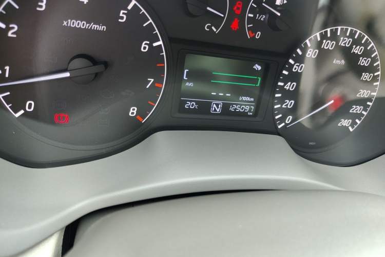 Used Nissan Sylphy 2012 1.6 XL CVT Luxury Edition Odometer Close Up