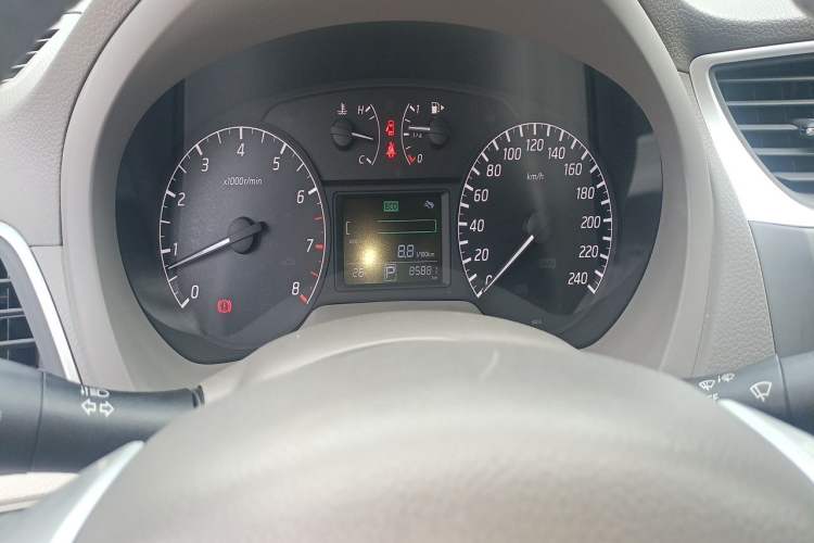Used Nissan Sylphy 2012 1.6 XL CVT Luxury Edition Odometer Close Up