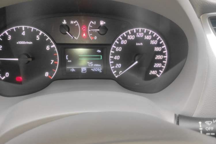 Used Nissan Sylphy 2012 1.6 XL CVT Luxury Edition Odometer Close Up