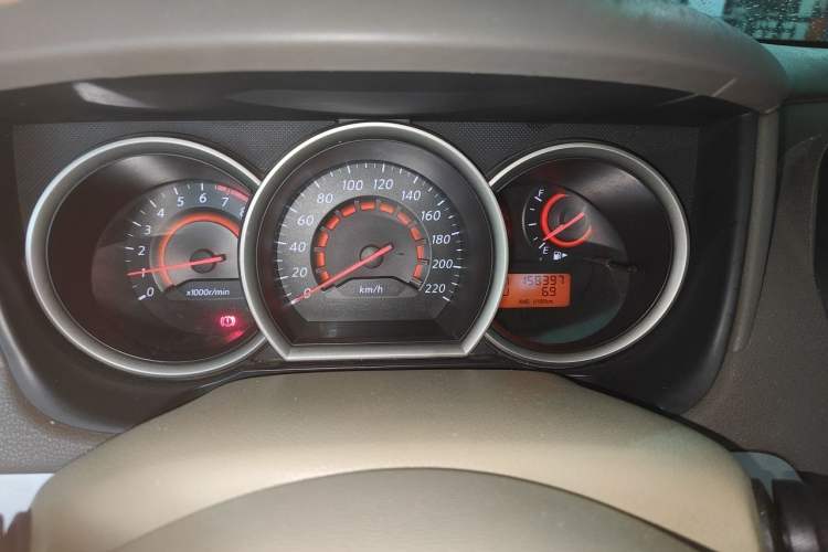 Used Nissan Sylphy 2012 Classic 1.6 XL Automatic Luxury Edition Odometer Close Up