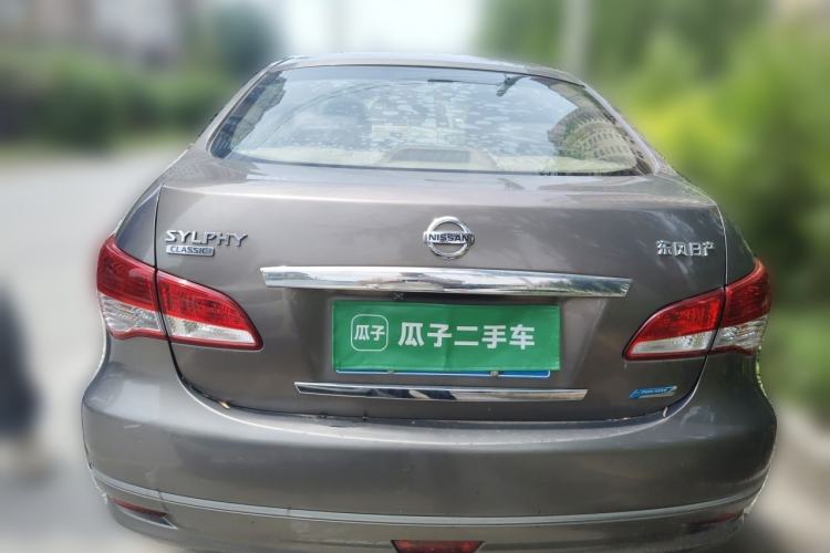 Used Nissan Sylphy 2012 Classic 1.6XE Manual Comfort Edition Rear
