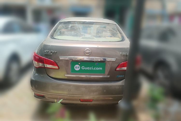 Used Nissan Sylphy 2012 Classic 1.6XE Manual Comfort Edition Rear