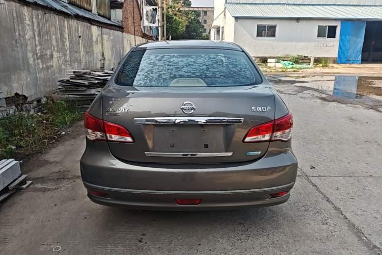 Used Nissan Sylphy 2012 Classic 1.6XE Manual Comfort Edition Rear