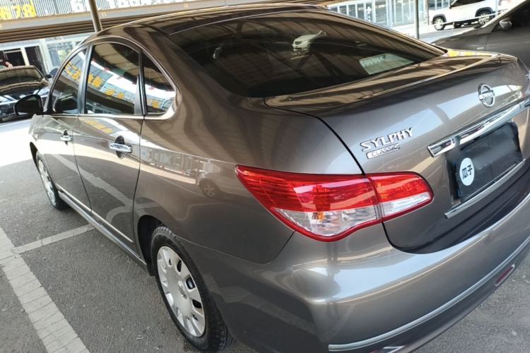 Used Nissan Sylphy 2012 Classic 1.6XE Manual Comfort Edition Rear Left 45 Deg