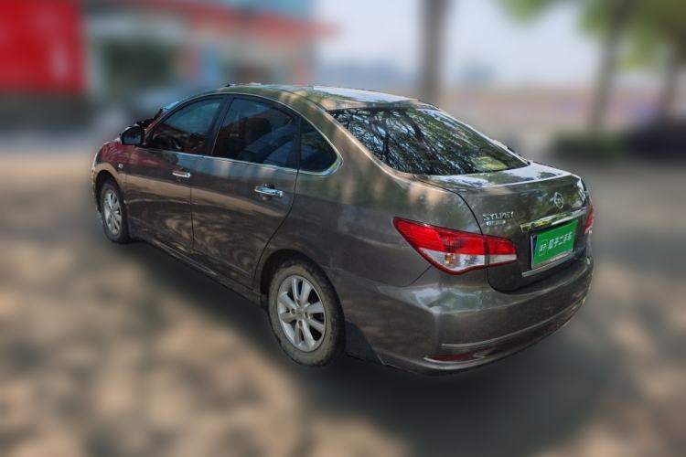 Used Nissan Sylphy 2012 Classic 1.6XE Manual Comfort Edition Rear Left 45 Deg