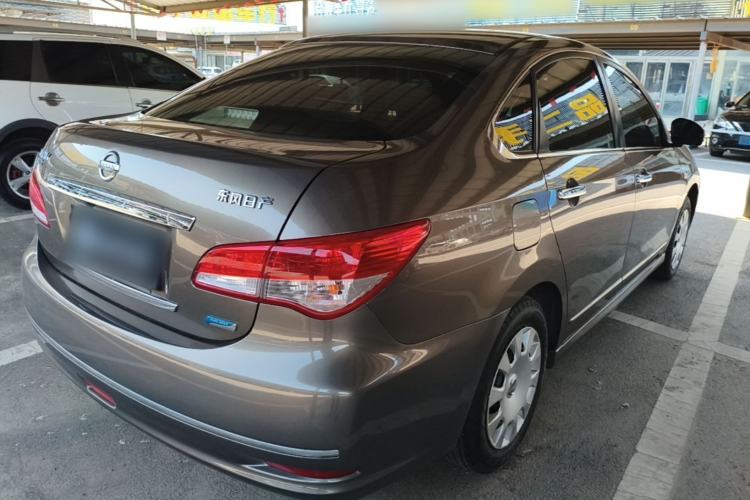 Used Nissan Sylphy 2012 Classic 1.6XE Manual Comfort Edition Rear Right 45 Deg
