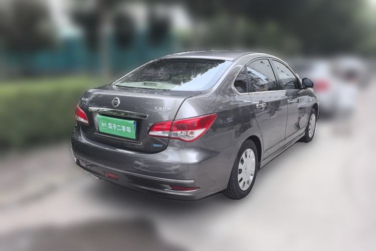 Used Nissan Sylphy 2012 Classic 1.6XE Manual Comfort Edition Rear Right 45 Deg