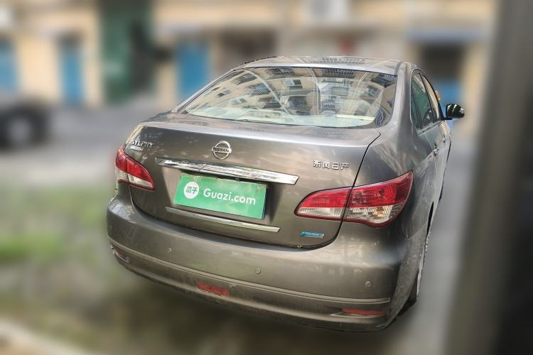 Used Nissan Sylphy 2012 Classic 1.6XE Manual Comfort Edition Rear Right 45 Deg