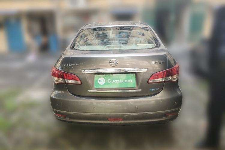 Used Nissan Sylphy 2012 Classic 1.6XE Manual Comfort Edition Rear