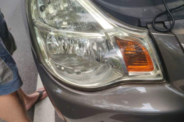 Used Nissan Sylphy 2012 Classic 1.6XE Automatic Comfort Edition Right Front Headlight