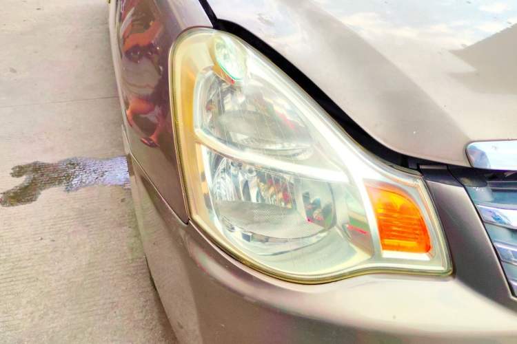Used Nissan Sylphy 2012 Classic 1.6 XL Automatic Luxury Edition Right Front Headlight