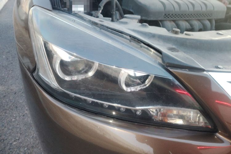 Used Nissan Sylphy 2012 1.6 XL CVT Luxury Edition Right Front Headlight