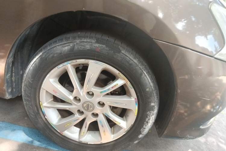 Used Nissan Sylphy 2012 1.6XE CVT Comfort Edition Right Front Wheel Hub