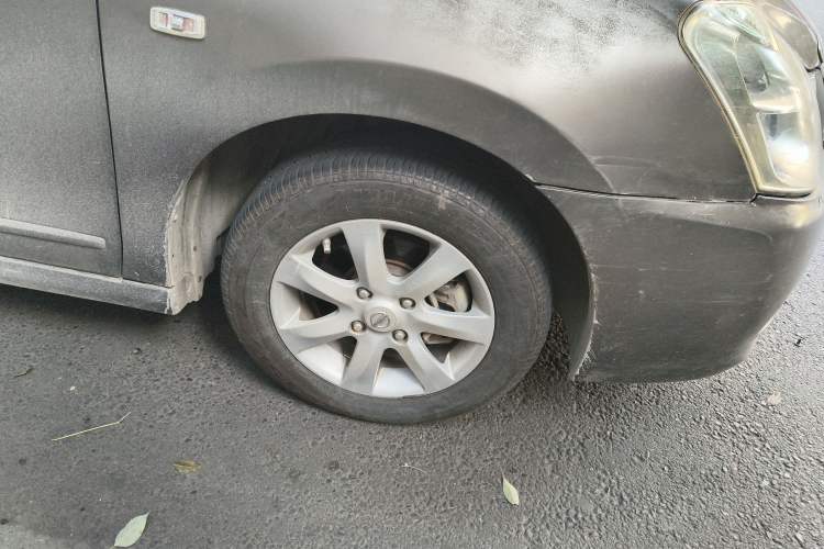 Used Nissan Sylphy 2012 Classic 1.6XL Manual Luxury Edition Right Front Wheel Hub