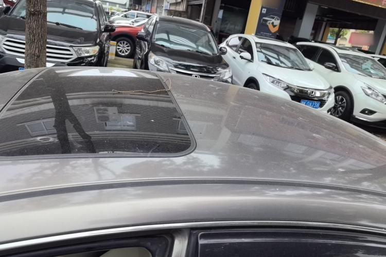 Used Nissan Sylphy 2012 Classic 1.6XL Manual Luxury Edition Roof