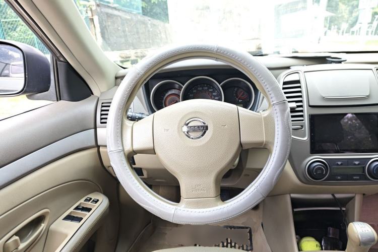 Used Nissan Sylphy 2012 1.6XE Manual Comfort Edition Steering Wheel