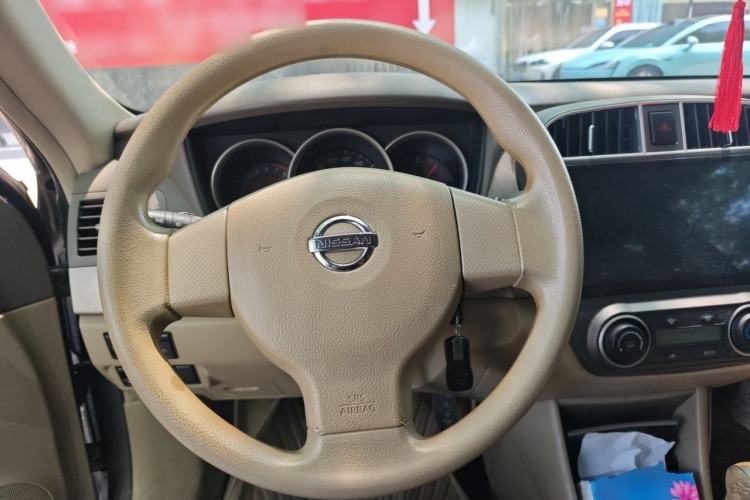 Used Nissan Sylphy 2012 Classic 1.6XE Manual Comfort Edition Steering Wheel