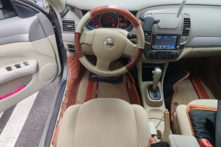 Used Nissan Sylphy 2012 Classic 1.6XE Automatic Comfort Edition Steering Wheel