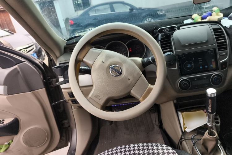 Used Nissan Sylphy 2012 Classic 1.6XE Manual Comfort Edition Steering Wheel