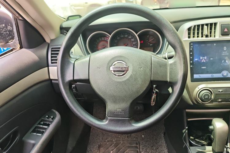 Used Nissan Sylphy 2012 Classic 1.6XE Automatic Comfort Edition Steering Wheel