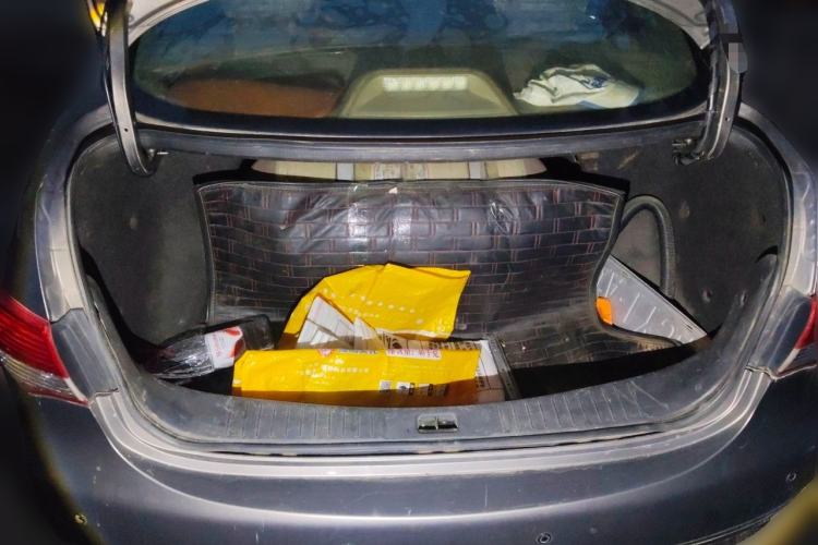 Used Nissan Sylphy 2012 Classic 1.6XE Manual Comfort Edition Trunk