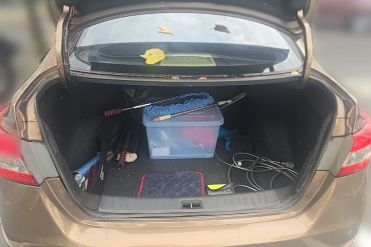Used Nissan Sylphy 2012 1.8XL CVT Luxury Edition Trunk