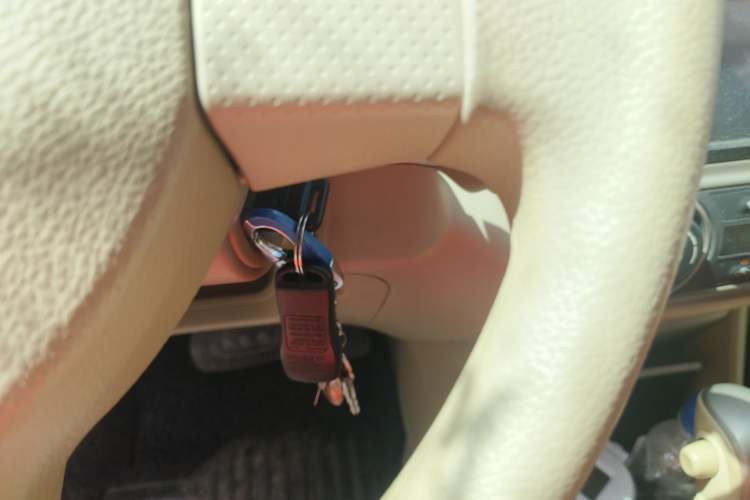 Used Nissan Sylphy 2012 Classic 1.6XE Automatic Comfort Edition Vehicle Key