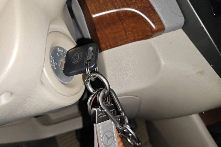 Used Nissan Sylphy 2012 Classic 1.6XE Automatic Comfort Edition Vehicle Key