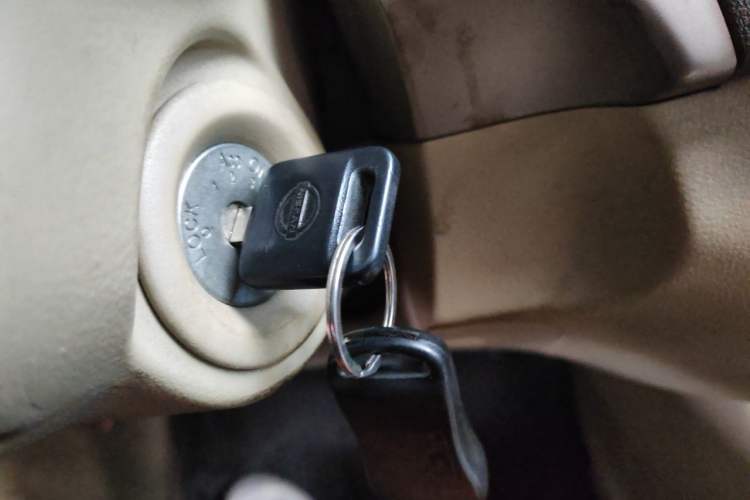 Used Nissan Sylphy 2012 Classic 1.6XE Automatic Comfort Edition Vehicle Key