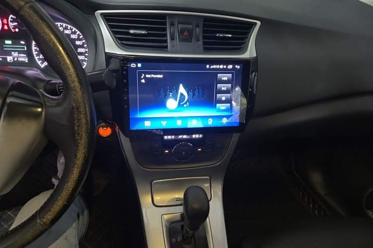 Used Nissan Sylphy 2014 1.6XV CVT Deluxe Edition Audio And AC Panel