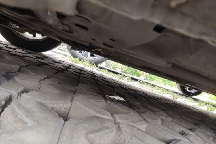 Used Nissan Sylphy 2014 1.6XV CVT Deluxe Edition Chassis Front Left