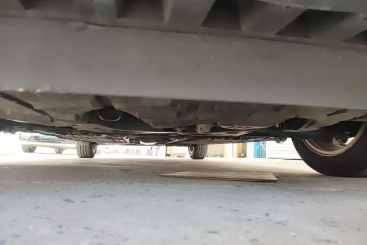 Used Nissan Sylphy 2014 1.6XV CVT Deluxe Edition Chassis Front