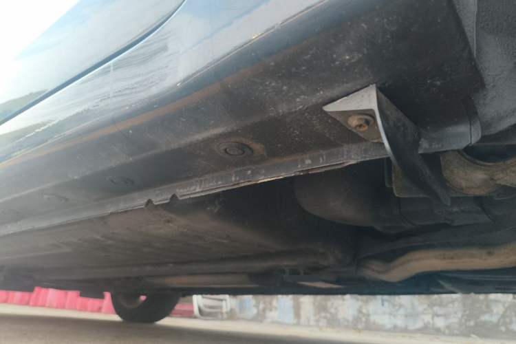 Used Nissan Sylphy 2014 1.6XV CVT Deluxe Edition Chassis Rear Left
