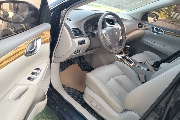 Used Nissan Sylphy 2014 1.6XV CVT Deluxe Edition Driver Seat