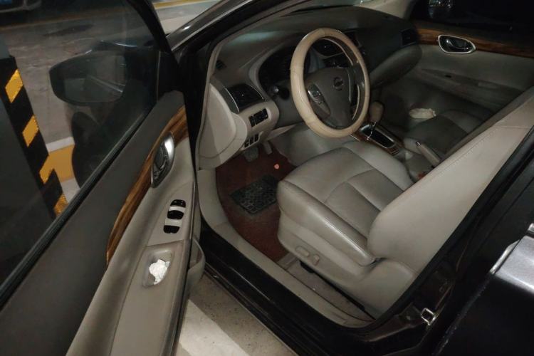 Used Nissan Sylphy 2014 1.6XV CVT Deluxe Edition Driver Seat