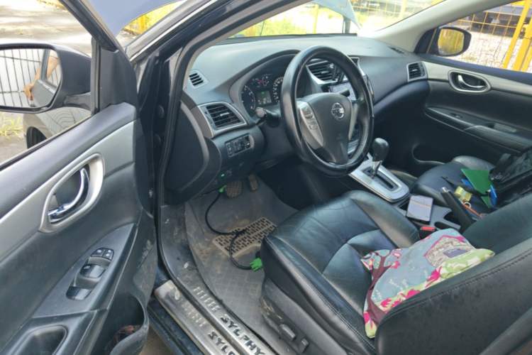 Used Nissan Sylphy 2014 1.6XV CVT Deluxe Edition Driver Seat
