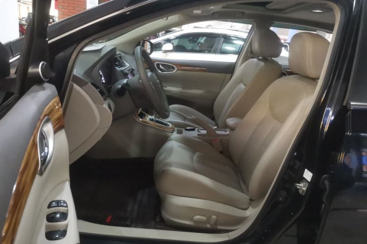 Used Nissan Sylphy 2014 1.6XV CVT Deluxe Edition Driver Seat