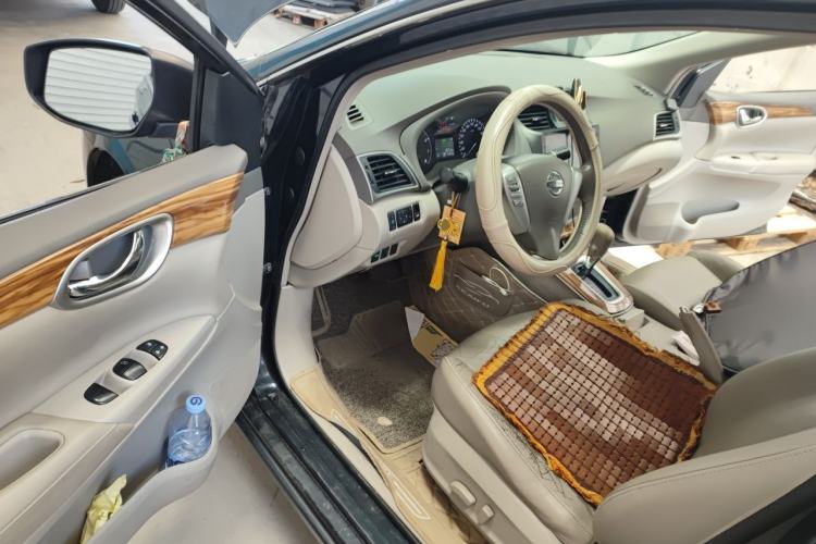 Used Nissan Sylphy 2014 1.6XV CVT Deluxe Edition Driver Seat