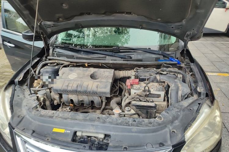 Used Nissan Sylphy 2014 1.6XV CVT Deluxe Edition Engine Bay