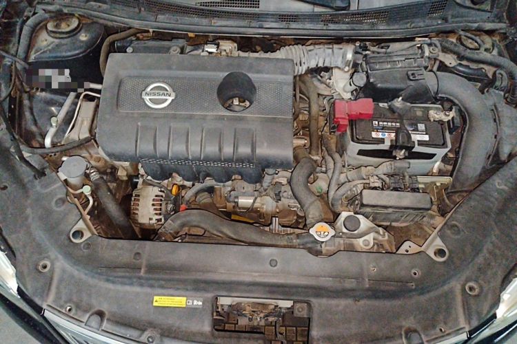 Used Nissan Sylphy 2014 1.6XV CVT Deluxe Edition Engine Bay