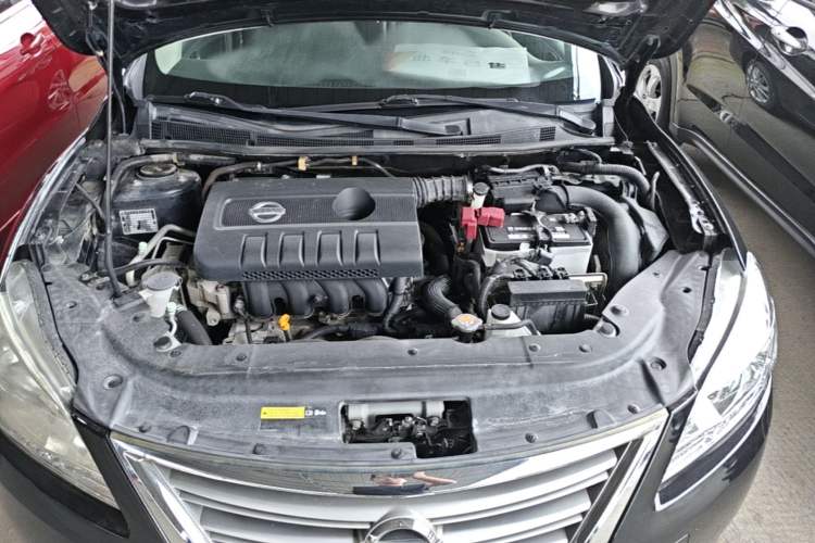 Used Nissan Sylphy 2014 1.6XV CVT Deluxe Edition Engine Bay