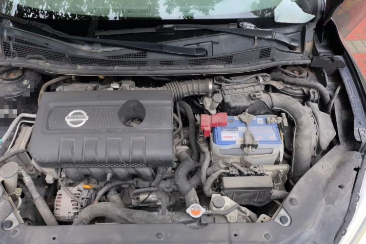 Used Nissan Sylphy 2014 1.6XV CVT Deluxe Edition Engine Bay Left