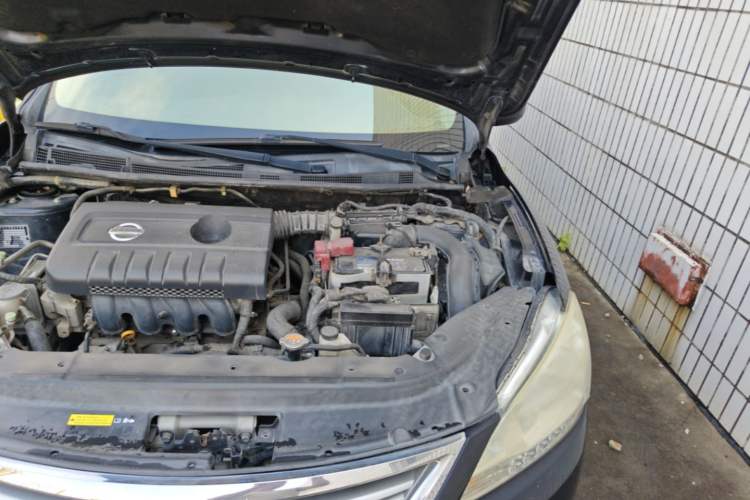 Used Nissan Sylphy 2014 1.6XV CVT Deluxe Edition Engine Bay Left