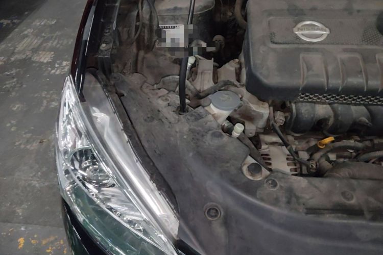 Used Nissan Sylphy 2014 1.6XV CVT Deluxe Edition Engine Bay Right